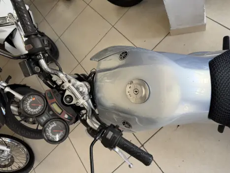 YAMAHA YS Fazer 250 , Foto 7