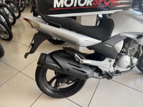 YAMAHA YS Fazer 250 , Foto 2