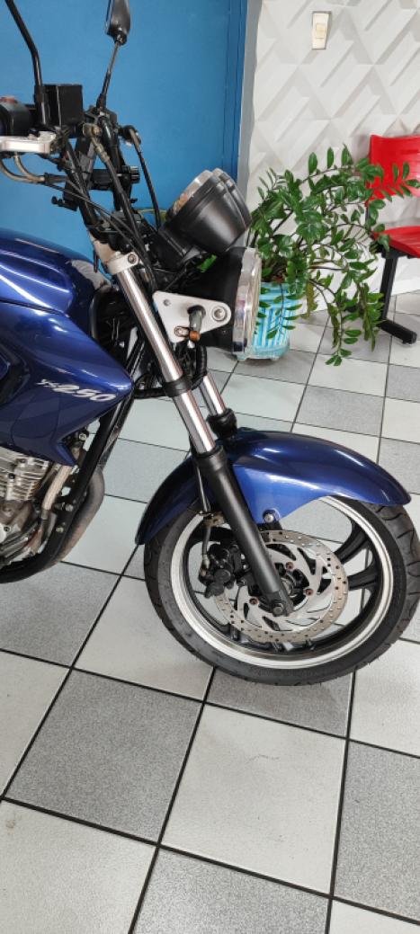 YAMAHA YS Fazer 250 LIMITED EDITION, Foto 4