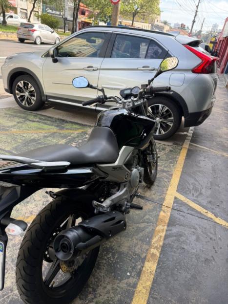 YAMAHA YS Fazer 250 , Foto 3