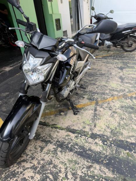 YAMAHA YS Fazer 250 , Foto 5