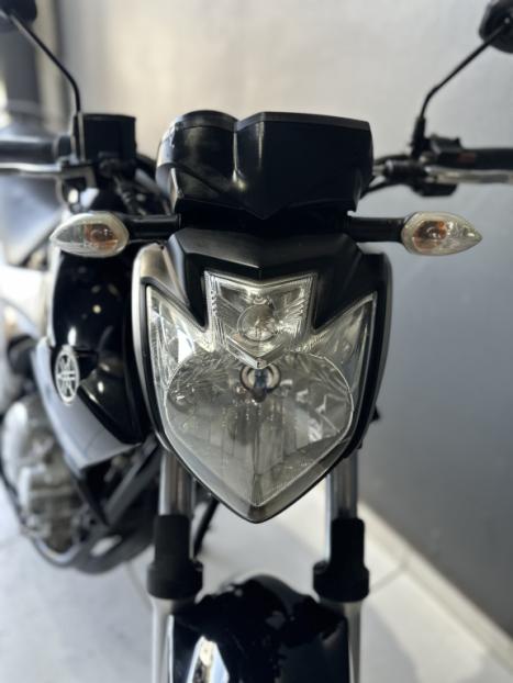 YAMAHA YS Fazer 250 , Foto 10