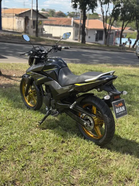 YAMAHA YS Fazer 250 , Foto 4