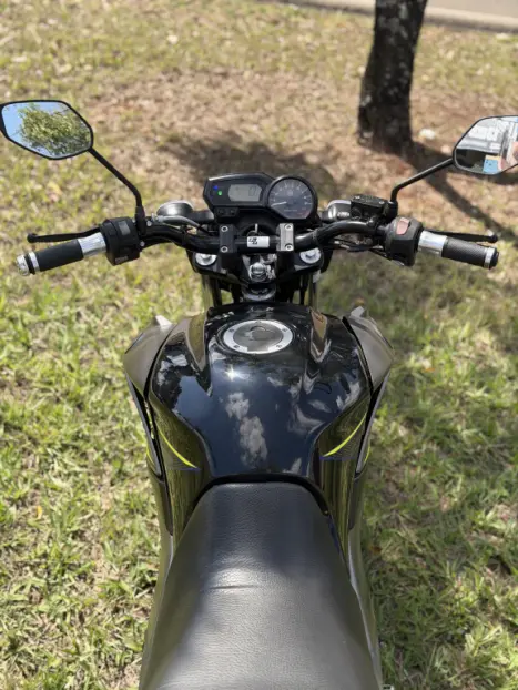 YAMAHA YS Fazer 250 , Foto 12