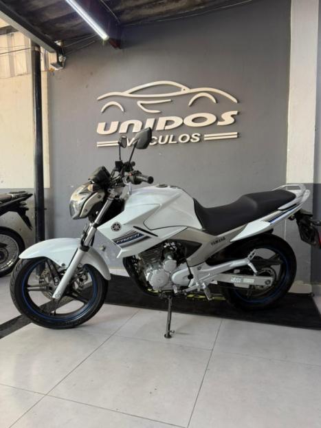 YAMAHA YS Fazer 250 , Foto 3