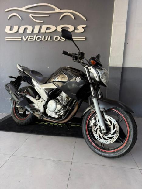 YAMAHA YS Fazer 250 , Foto 2