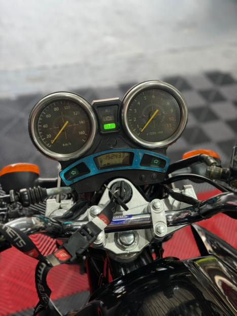 YAMAHA YS Fazer 250 LIMITED EDITION, Foto 10