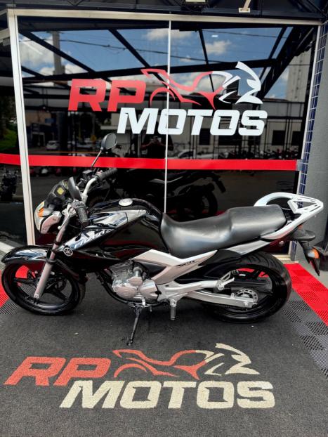 YAMAHA YS Fazer 250 , Foto 4