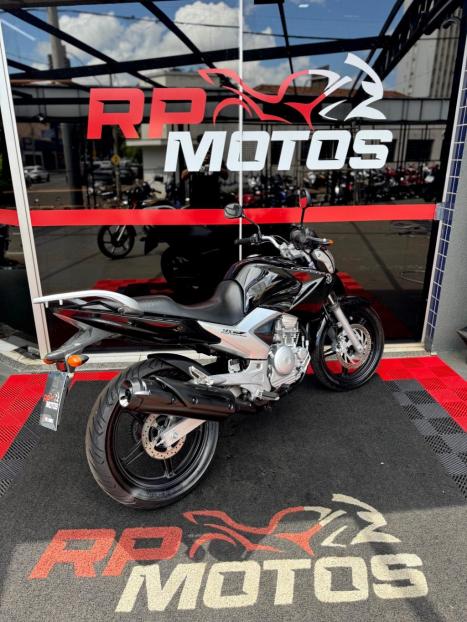 YAMAHA YS Fazer 250 , Foto 10