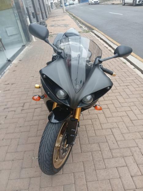 YAMAHA YZF R1 1000 , Foto 1