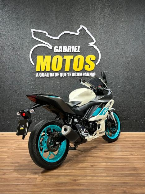 YAMAHA YZF R3 300 ABS, Foto 6