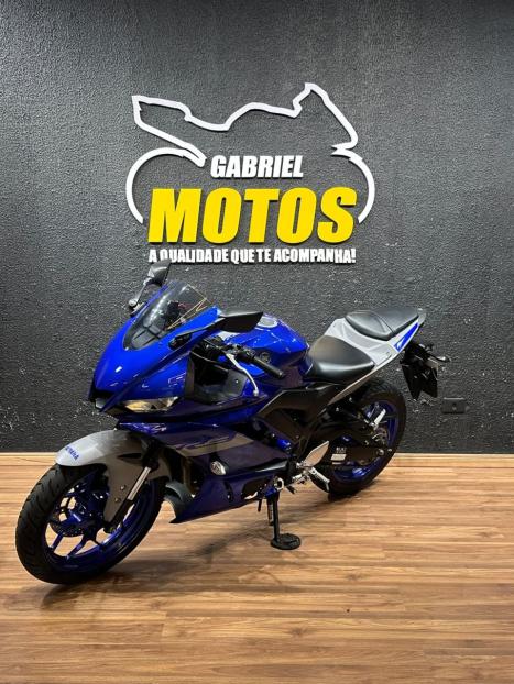 YAMAHA YZF R3 300 ABS, Foto 4