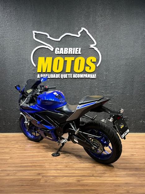 YAMAHA YZF R3 300 ABS, Foto 6
