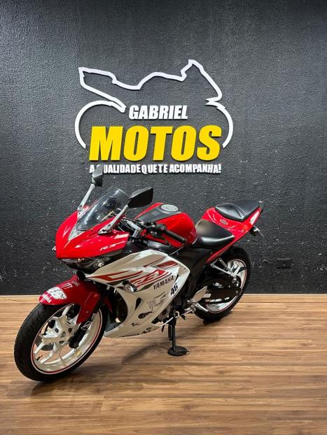 YAMAHA YZF R3 320 , Foto 4