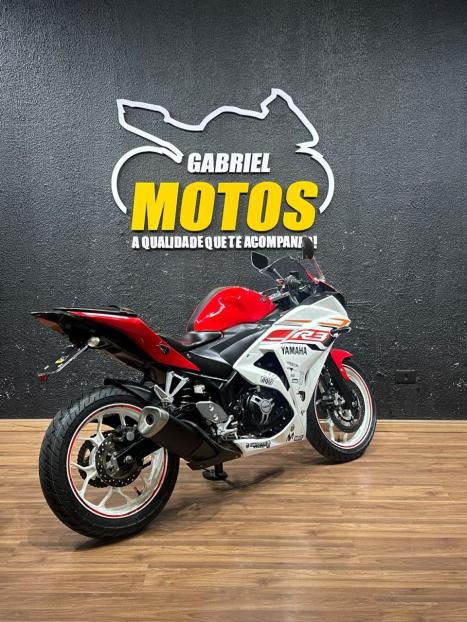 YAMAHA YZF R3 320 , Foto 6
