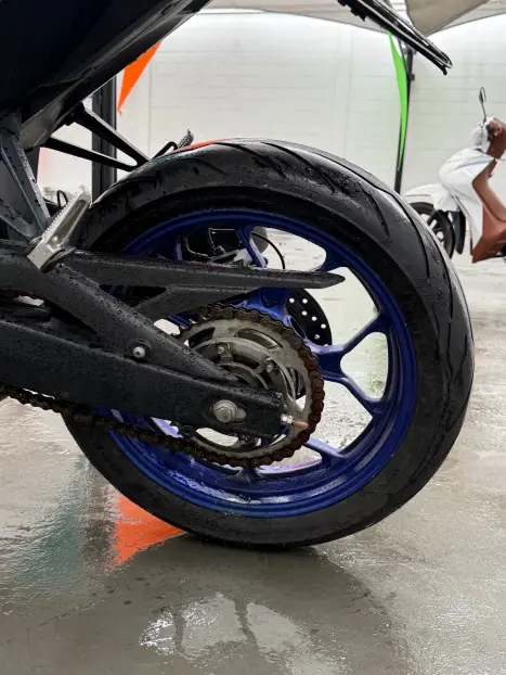 YAMAHA YZF R3 320 ABS, Foto 9