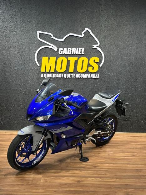 YAMAHA YZF R3 320 ABS, Foto 4