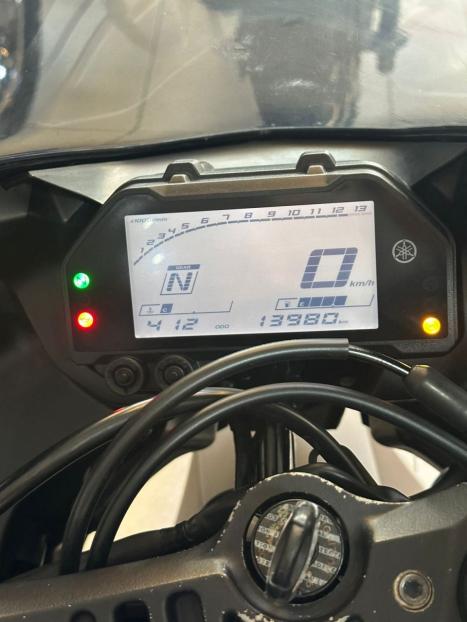 YAMAHA YZF R3 320 ABS, Foto 7