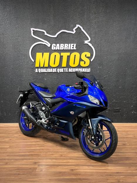 YAMAHA YZF R3 320 ABS, Foto 3