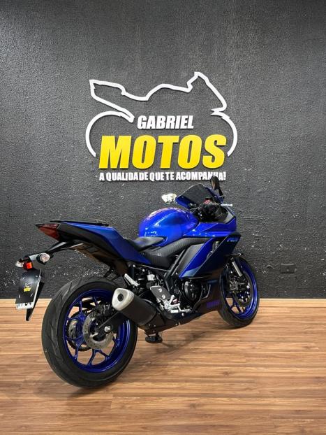 YAMAHA YZF R3 320 ABS, Foto 5