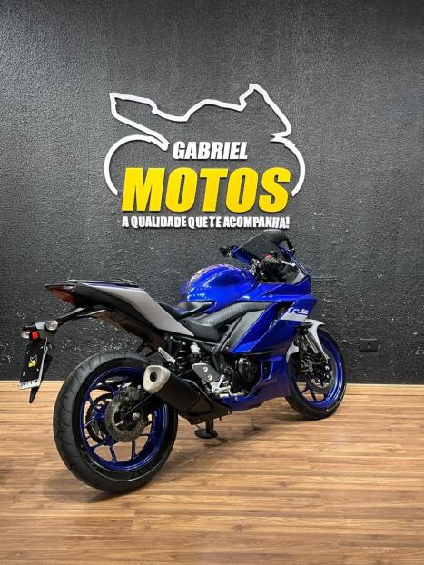 YAMAHA YZF R3 320 ABS, Foto 5