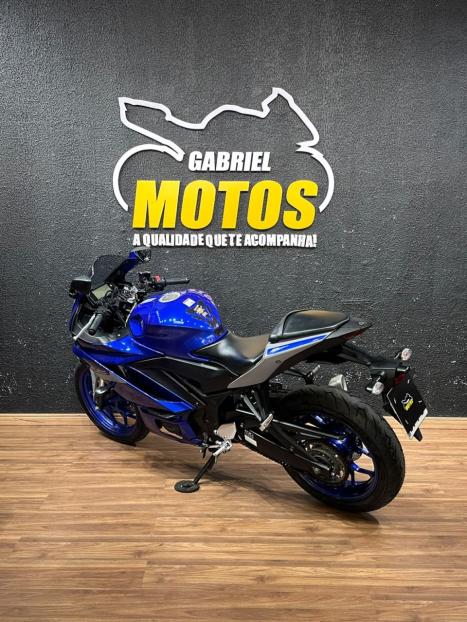 YAMAHA YZF R3 320 ABS, Foto 6