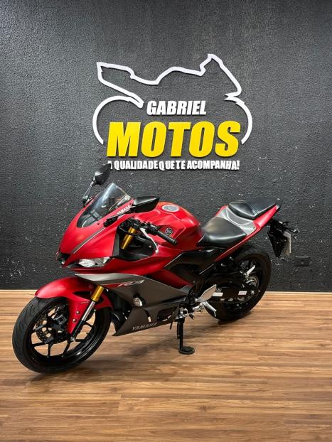 YAMAHA YZF R3 320 ABS, Foto 4
