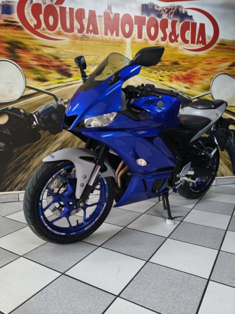 YAMAHA YZF R3 320 ABS, Foto 9