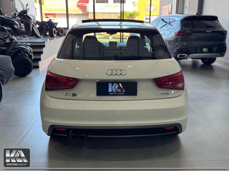 AUDI A1 1.4 16V TFSI SPORT, Foto 5