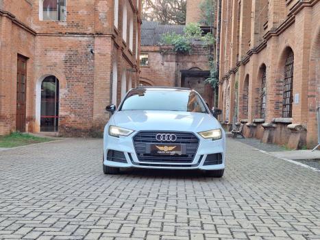 AUDI A3 1.4 16V 4P TFSI SPORTBACK S-TRONIC AUTOMTICO, Foto 2