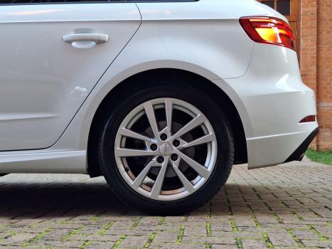 AUDI A3 1.4 16V 4P TFSI SPORTBACK S-TRONIC AUTOMTICO, Foto 12