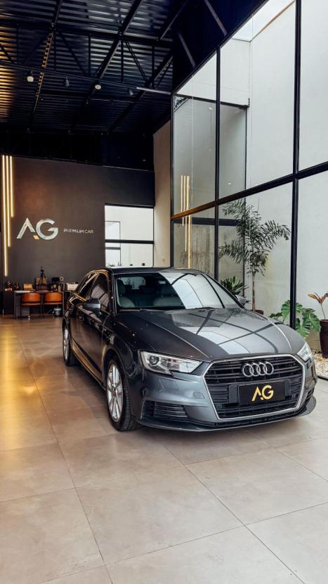 AUDI A3 1.4 16V 4P TFSI SPORTBACK S-TRONIC AUTOMTICO, Foto 2