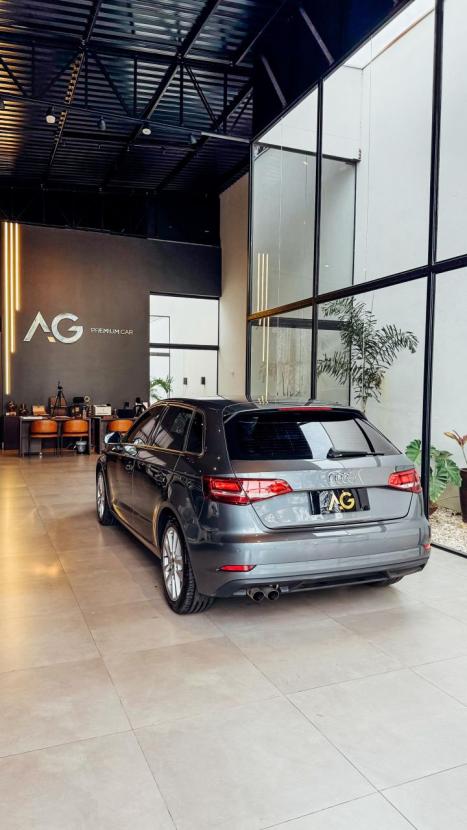 AUDI A3 1.4 16V 4P TFSI SPORTBACK S-TRONIC AUTOMTICO, Foto 8