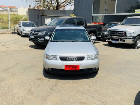 AUDI A3 1.8 4P, Foto 3