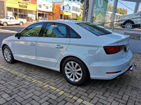 AUDI A3 Sedan 1.4 16V 4P TFSI S-TRONIC AUTOMTICO, Foto 4