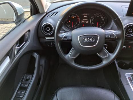 AUDI A3 Sedan 1.4 16V 4P TFSI S-TRONIC AUTOMTICO, Foto 10