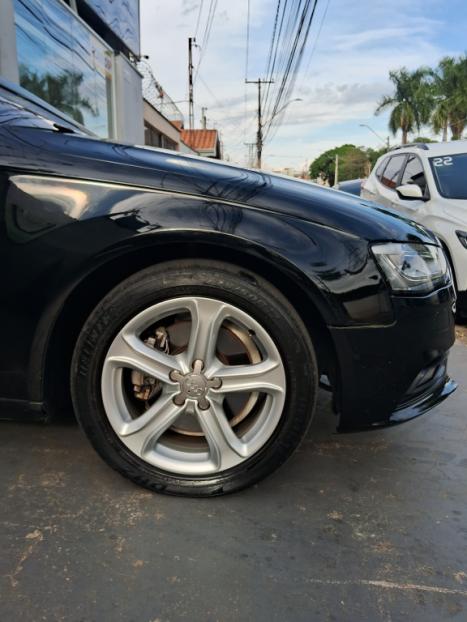 AUDI A4 1.8 4P TFSI ATTRACTION MULTITRONIC AUTOMTICO, Foto 4