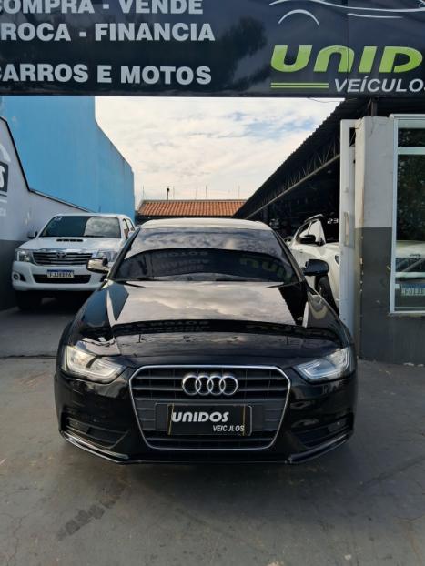 AUDI A4 1.8 4P TFSI ATTRACTION MULTITRONIC AUTOMTICO, Foto 6