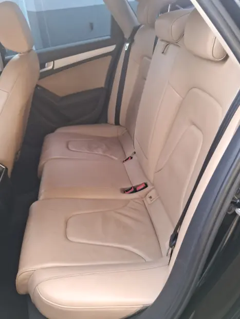 AUDI A4 1.8 4P TFSI ATTRACTION MULTITRONIC AUTOMTICO, Foto 12