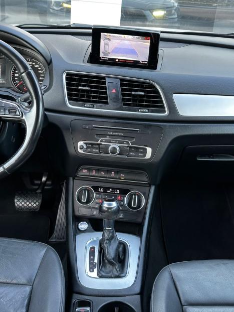 AUDI Q3 1.4 4P FLEX TFSI AMBIENTE S-TRONIC AUTOMTICO, Foto 10