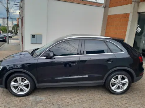 AUDI Q3 1.4 4P TFSI AMBIENTE S-TRONIC AUTOMTICO, Foto 4