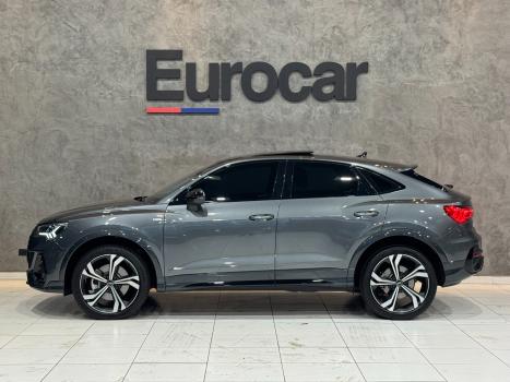 AUDI Q3 2.0 40 4P TFSI SPORTBACK PERFORMANCE BLACK QUATTRO TIPTRONIC AUTOMTICO, Foto 3