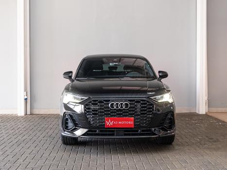 AUDI Q3 2.0 40 4P TFSI SPORTBACK PERFORMANCE BLACK QUATTRO TIPTRONIC AUTOMTICO, Foto 2