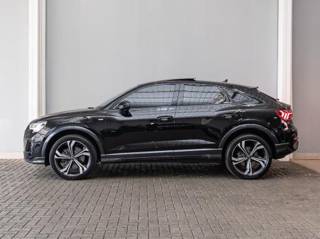 AUDI Q3 2.0 40 4P TFSI SPORTBACK PERFORMANCE BLACK QUATTRO TIPTRONIC AUTOMTICO, Foto 4