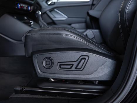 AUDI Q3 2.0 40 4P TFSI SPORTBACK PERFORMANCE BLACK QUATTRO TIPTRONIC AUTOMTICO, Foto 10