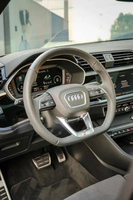 AUDI Q3 2.0 4P 40 TFSI PERFORMANCE BLACK QUATTRO TIPTRONIC AUTOMTICO, Foto 11
