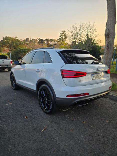 AUDI Q3 2.0 4P TFSI AMBITION QUATTRO S-TRONIC AUTOMTICO, Foto 4