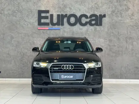 AUDI Q3 2.0 4P TFSI AMBIENTE QUATTRO S-TRONIC AUTOMTICO, Foto 2
