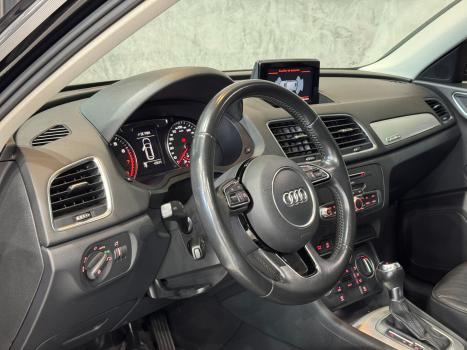 AUDI Q3 2.0 4P TFSI AMBIENTE QUATTRO S-TRONIC AUTOMTICO, Foto 9