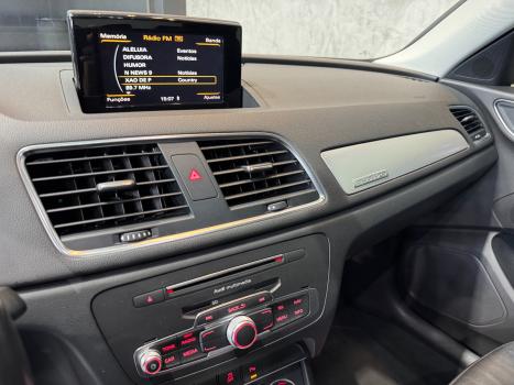 AUDI Q3 2.0 4P TFSI AMBIENTE QUATTRO S-TRONIC AUTOMTICO, Foto 11